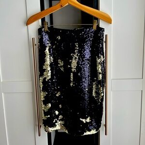 BRAND NEW! Black & gold sequins mini skirt.